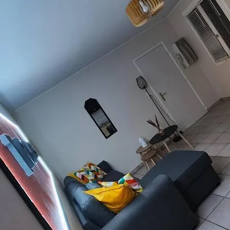 Gare Hyper Centre Apartman