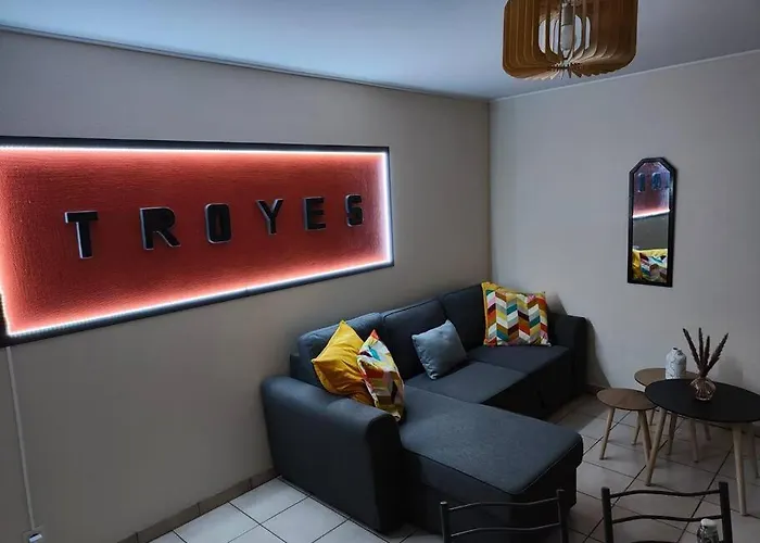 Lägenhet Gare Hyper Centre *