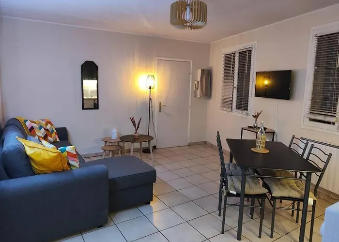 Gare Hyper Centre Lägenhet *