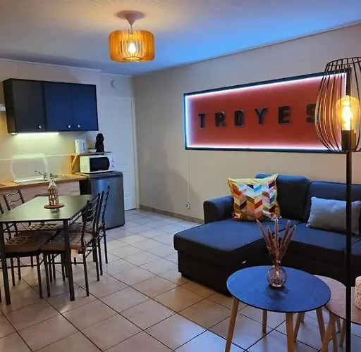 Gare Hyper Centre Lägenhet